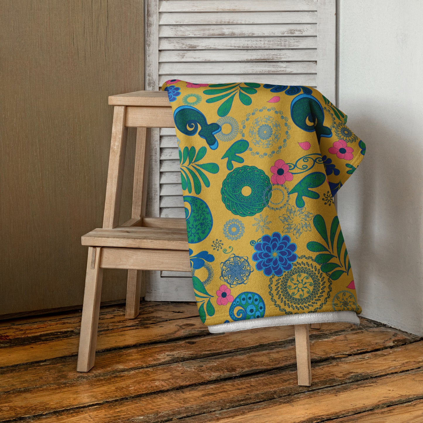 Mustard Leafy Paisley 30"x60" Beach Towel, Large Towel